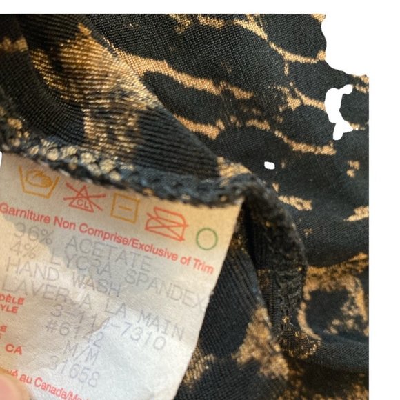 ARTEX COLLECTION Leopard Print Top Size Medium Very Stretchy Sleeveless - Picture 7 of 8